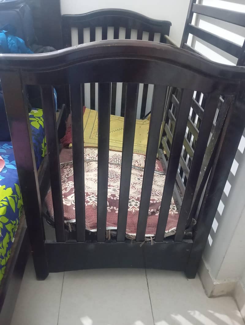 Baby Cot 0