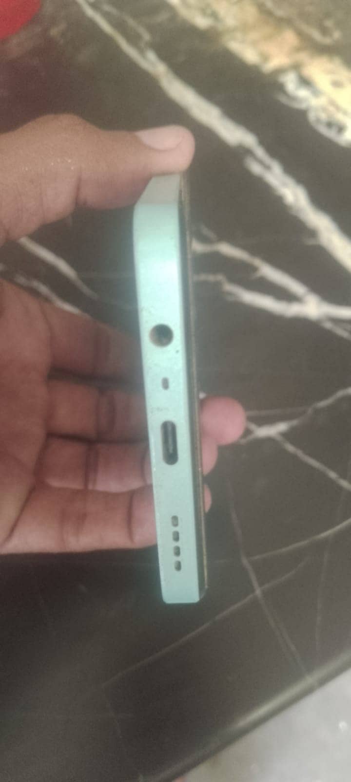 Realme C51 8