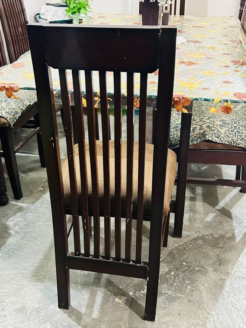 8 seater dinning table 3