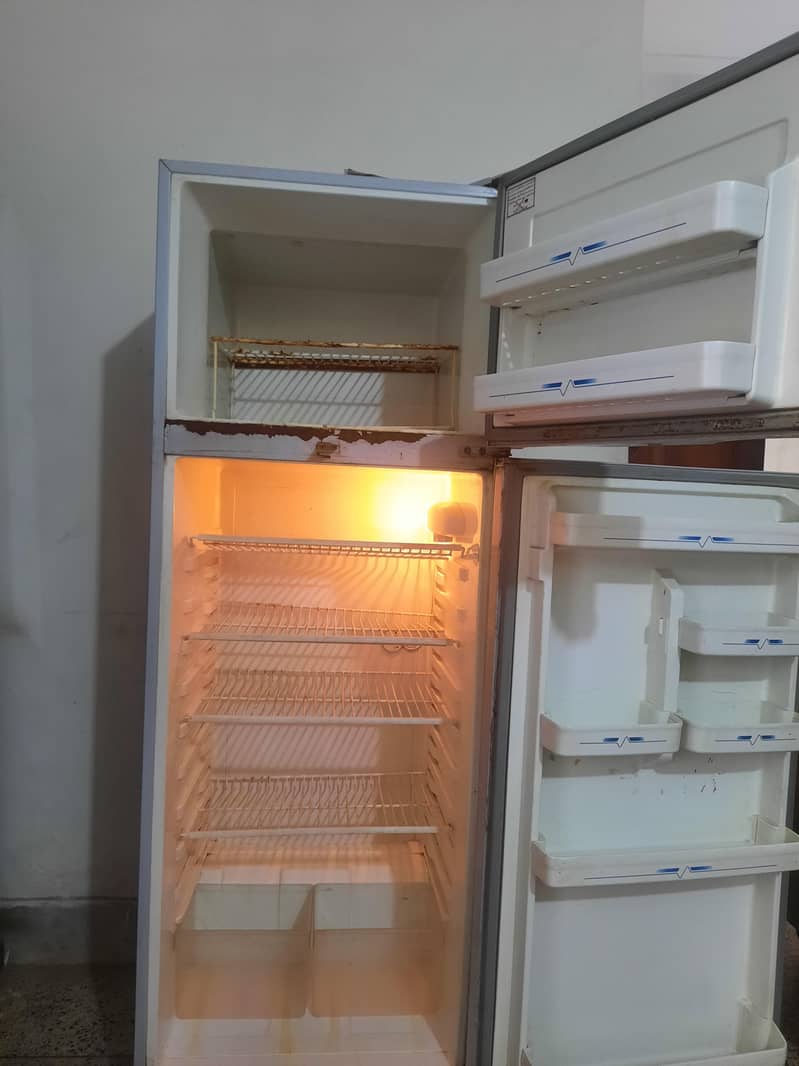 Haier Fridge 0