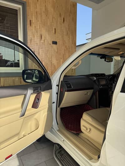 Toyota Prado 2015