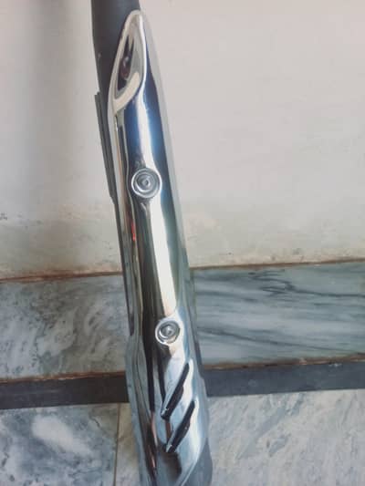 Honda 125 genuine silencer