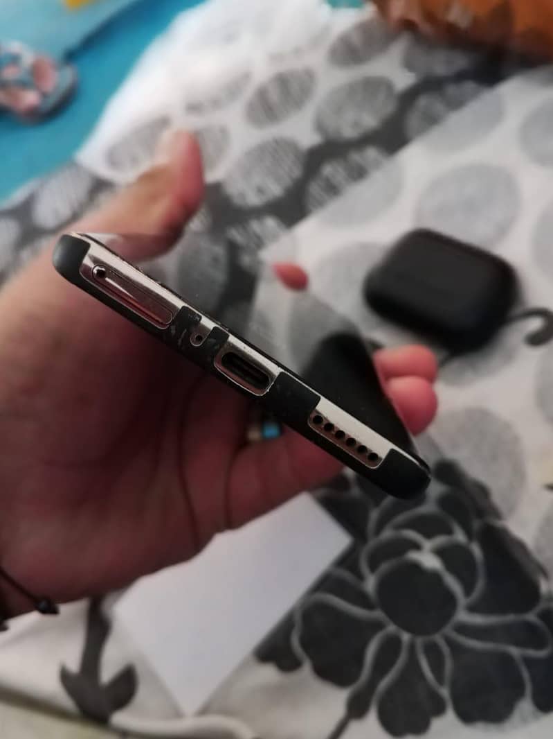 Tecno Spark 20 Pro Plus 0