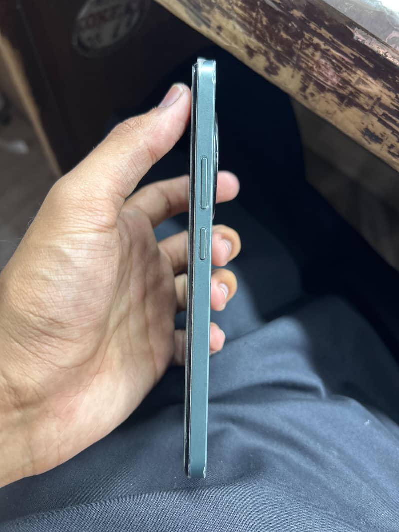 Realme 12 5