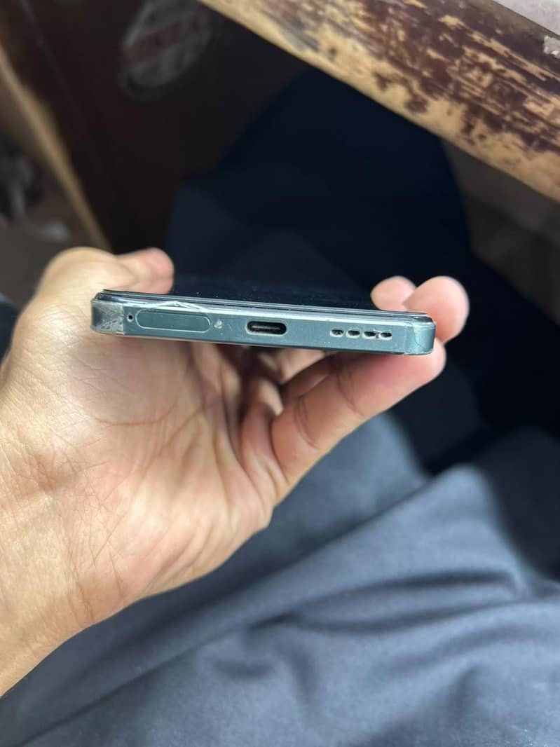 Realme 12 7