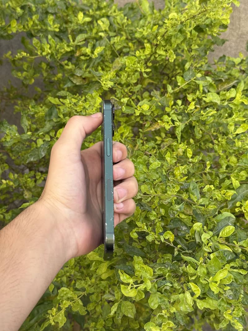 iPhone 13 ~Exchange Possible 5