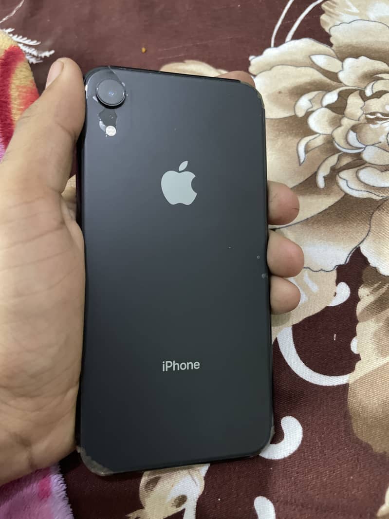 Apple iPhone XR 0