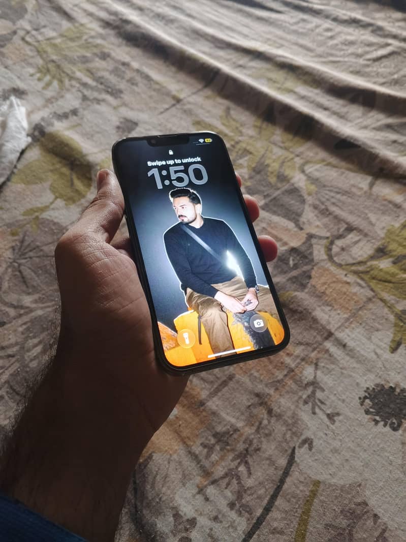 Apple iPhone 13 Pro 6