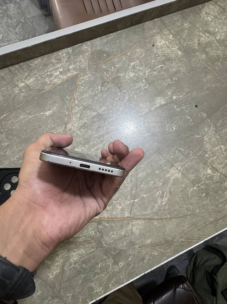 Xiaomi POCO C75 2