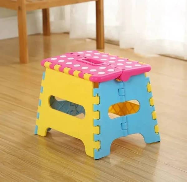 T  Mini Kids Folding Stool