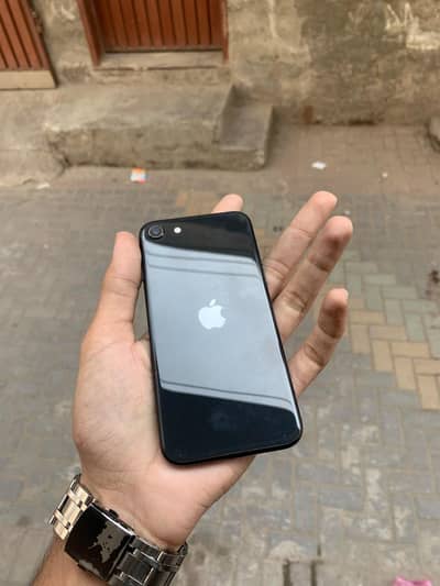 Apple iPhone se 2020 urgent sale exchange only iphone 12