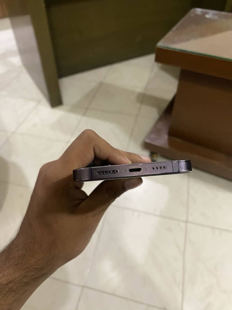 Apple iPhone 14 Pro Max 2