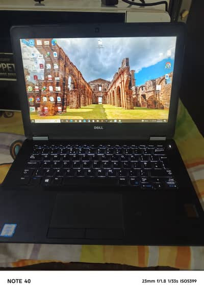 Dell latitude E7270