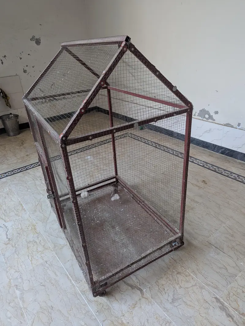 want to sell the cage — photo 2