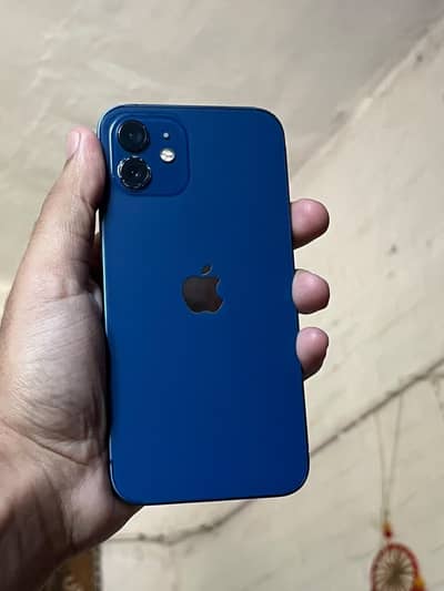 Apple iPhone 12
