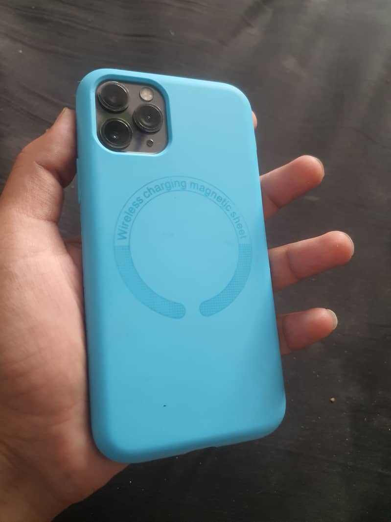 Apple iPhone 11 Pro 0