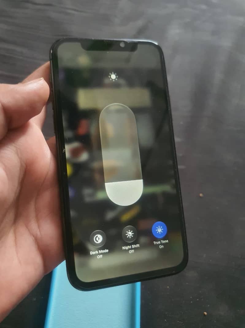 Apple iPhone 11 Pro 2
