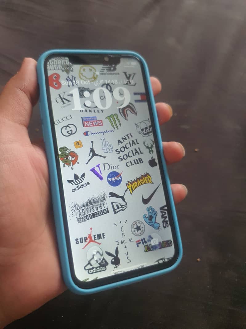 Apple iPhone 11 Pro 3