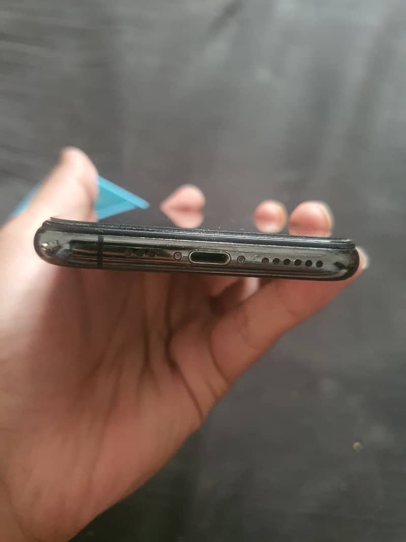 Apple iPhone 11 Pro 5