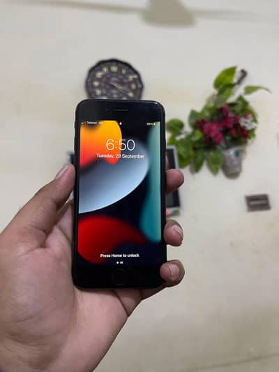 Apple iPhone 7 PTA Approved 128GB