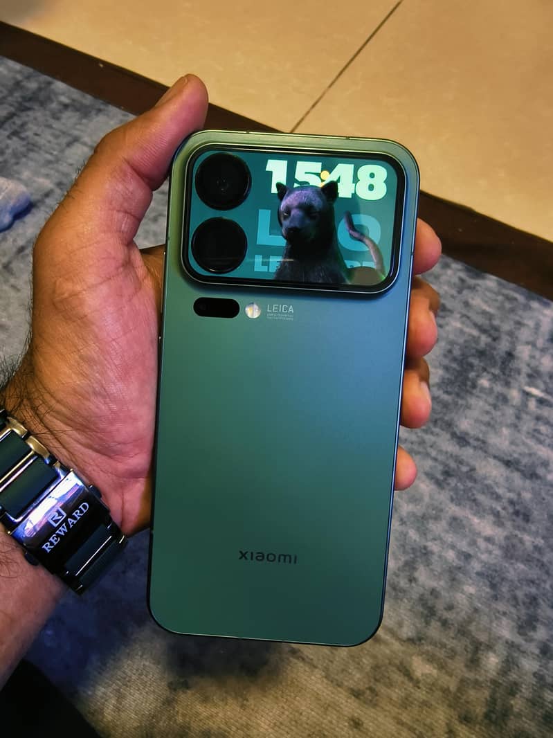 Xiaomi 17 pro max 0