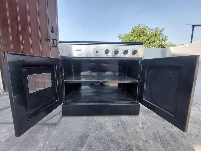 cabinets & Cooking Range - CAB -534 3