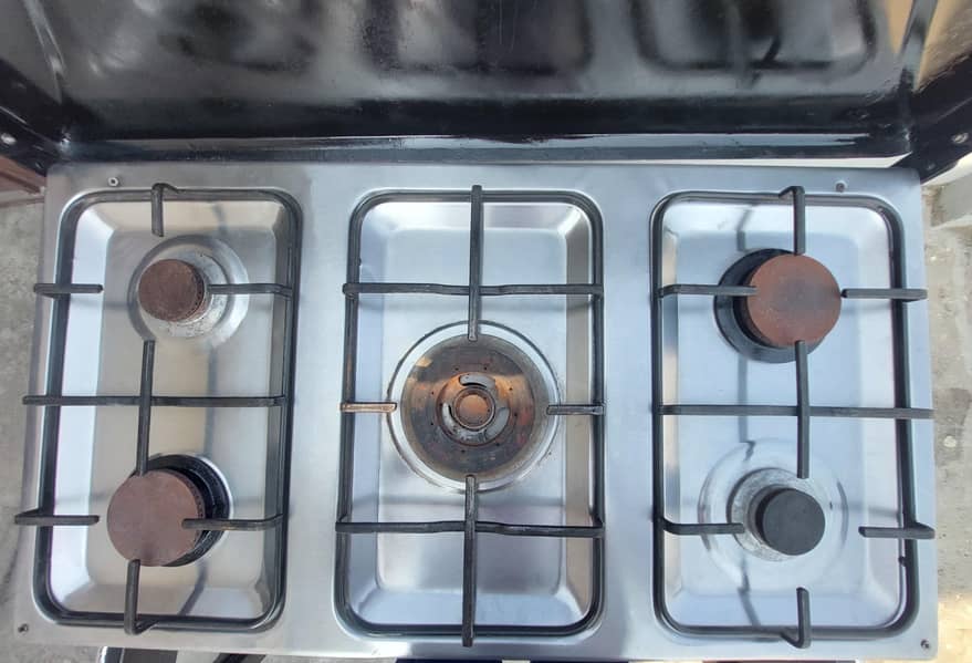 cabinets & Cooking Range - CAB -534 5