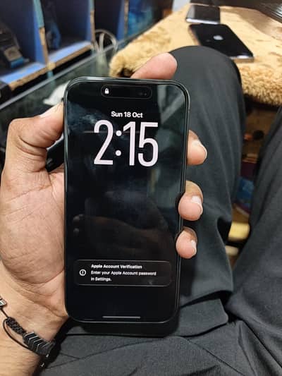 iPhone 15 Pro Factory Unlock 4 month sim time