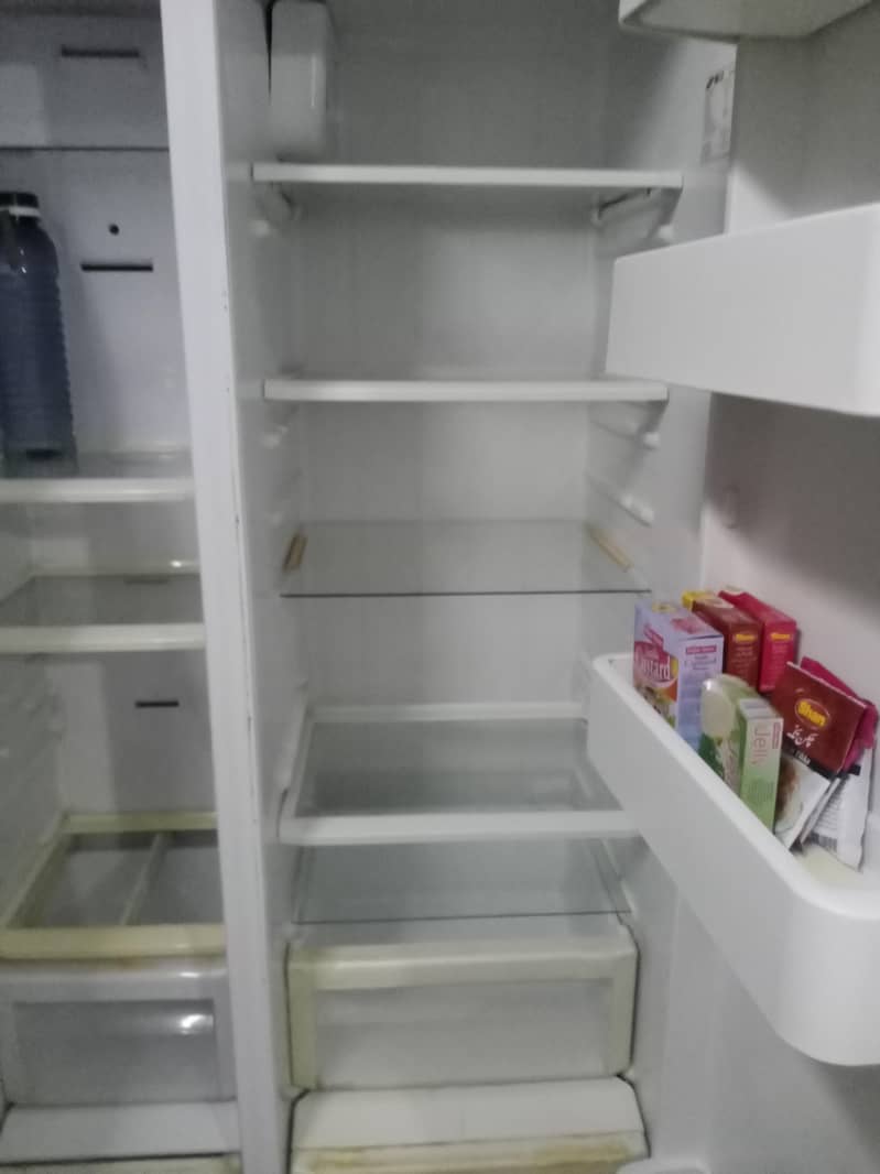 Refrigerator 2