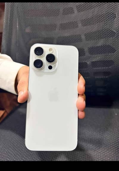 Apple iPhone 15 Pro Max