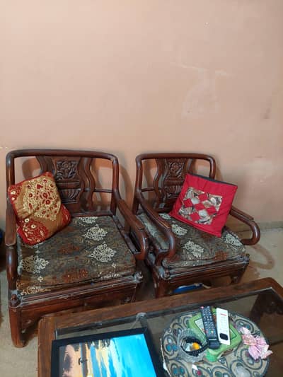 5 seater sofa set with table