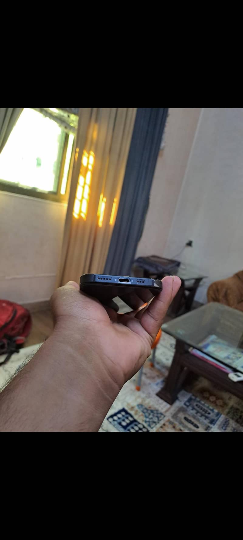 Apple iPhone 16 Pro 2