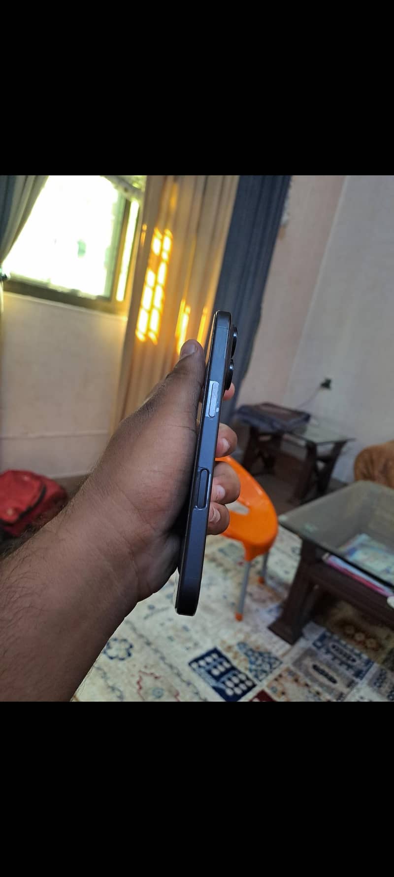 Apple iPhone 16 Pro 4