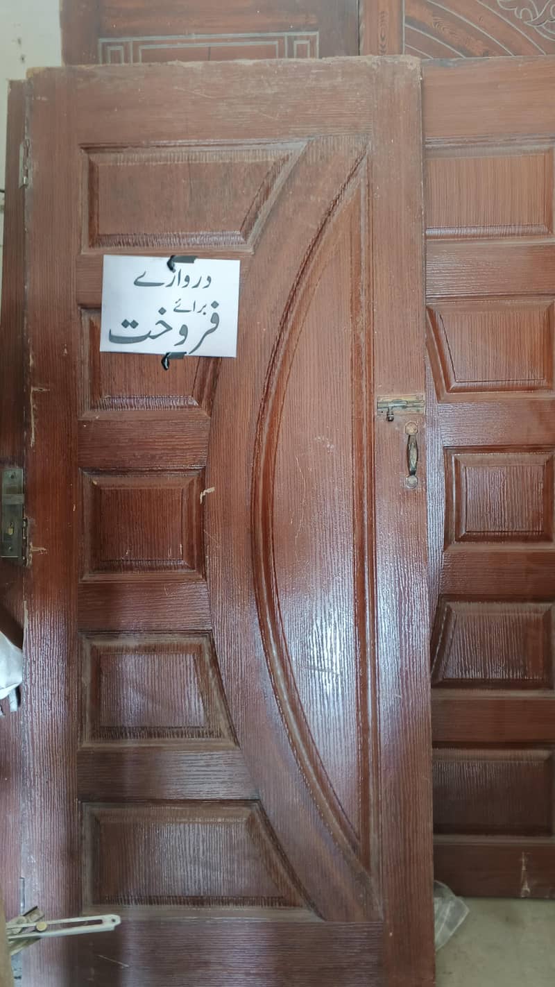Doors with locks  Only needs cleaning 1