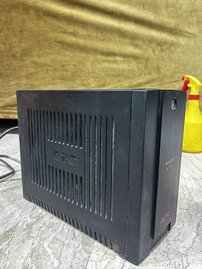 APC Back-UPS 650VA (Model: BX650LI / BX650LI-MS).