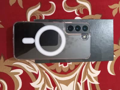 Samsung Mobile S22 with box and cable waterpack 03274664100