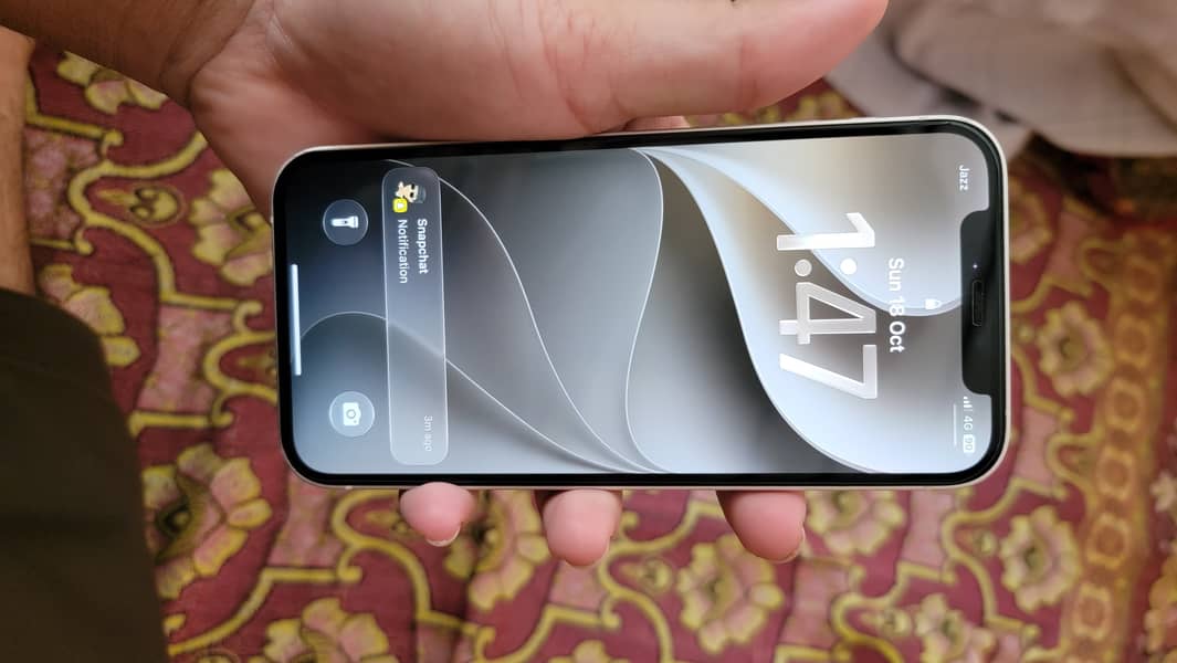 Apple iPhone 12 3
