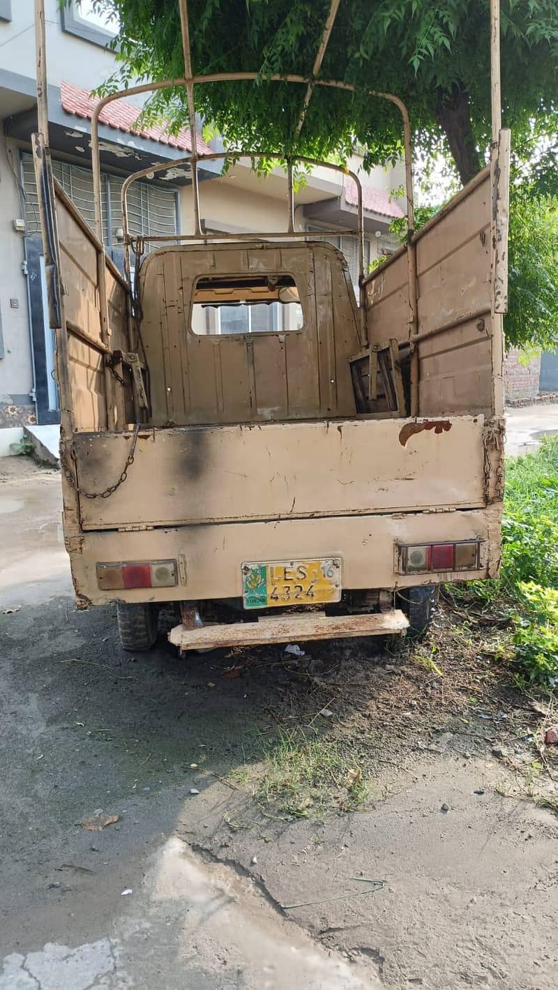 sazgar loader rickshaw 2