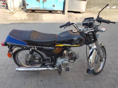 road prince for sale 2011 model  03236256808