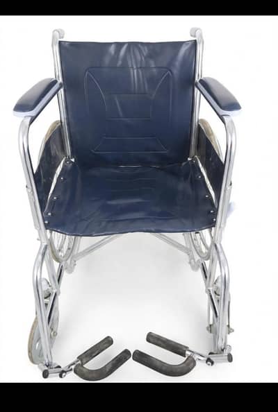 wheelchair for sale foldable and good condition - isalamabad