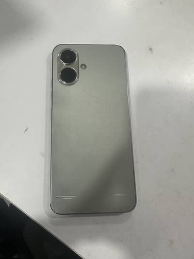 Tecno Spark Go 2