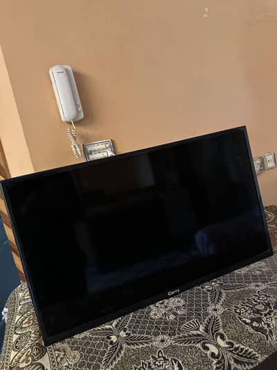Good condition LCD