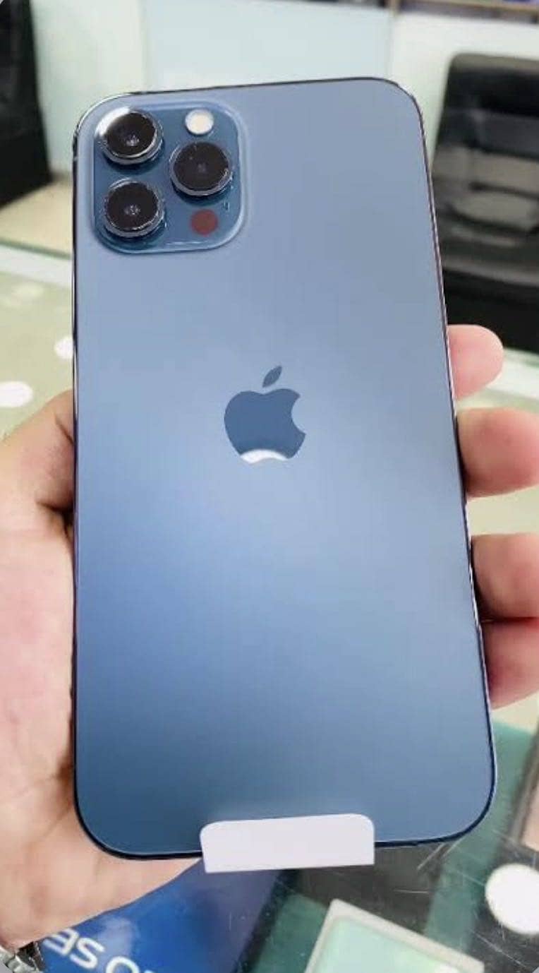 Apple iPhone 12 Pro Max 1