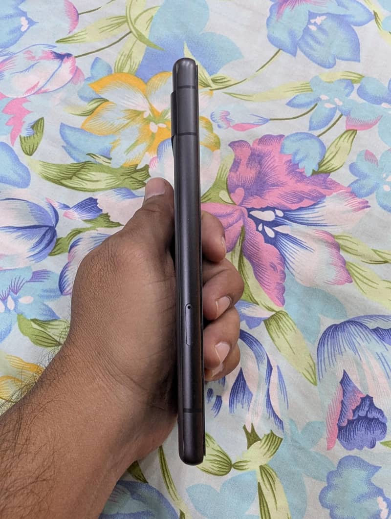 GOOGLE PIXEL 7A 5