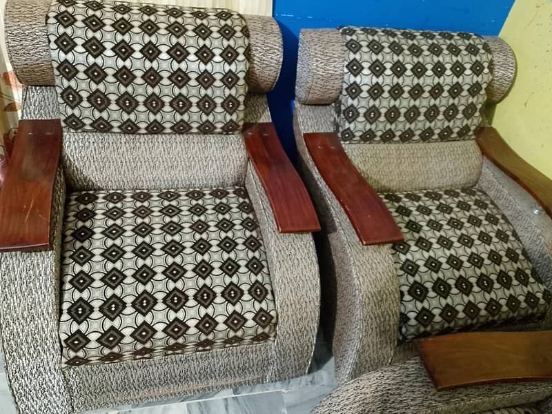 Like New Sofas 1
