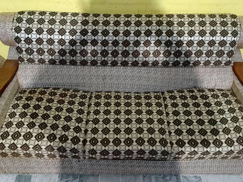 Like New Sofas 3
