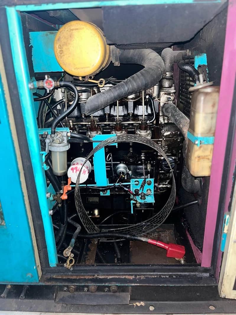 Isuzu engine 1