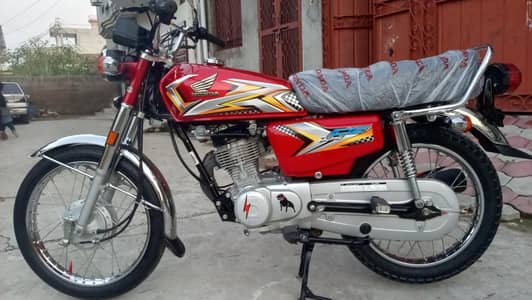 aoa bike need and caleen hai bike ki raseed kati hai