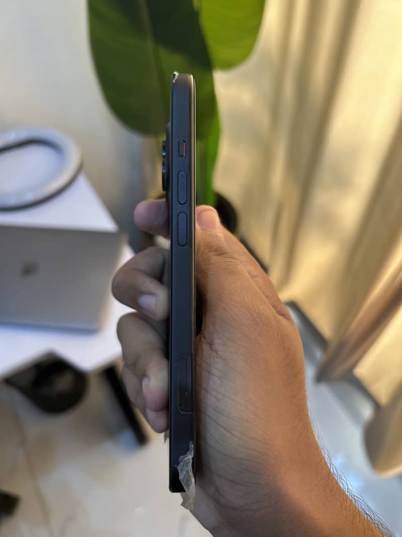 Apple iPhone 15 1