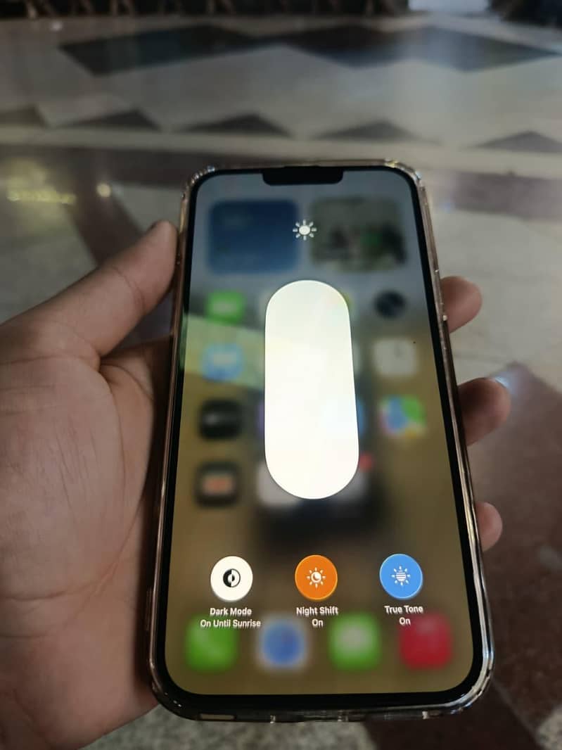 IPhone 13 Pro Max 5